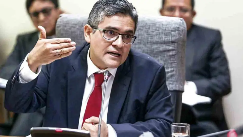 Archivan investigación por enriquecimiento ilícito contra José Domingo Pérez