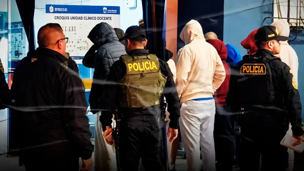 Se cumplen el plazo de 48 horas de detención de los adolescentes investigados del Liceo Naval Almirante Guise