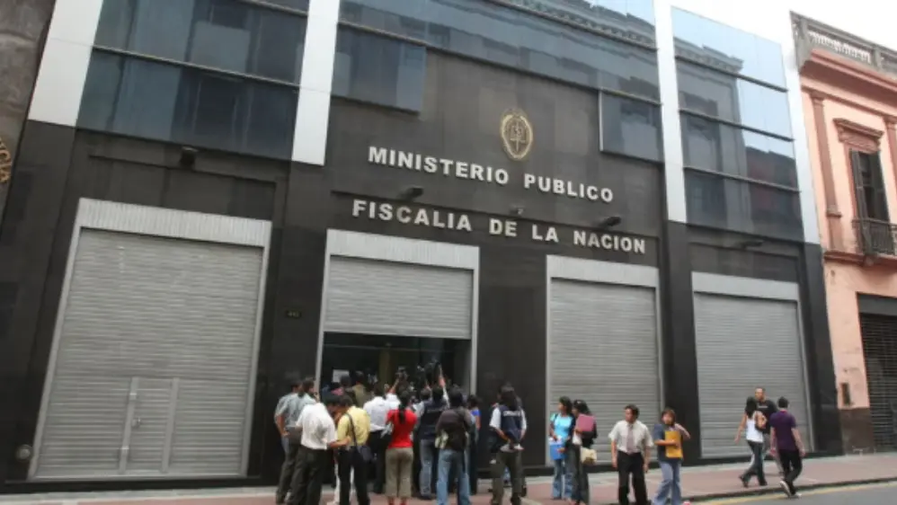 El Ministerio Público inicia una investigación por presuntas contrataciones irregulares de jóvenes luego de una visita al presidente José Jerí