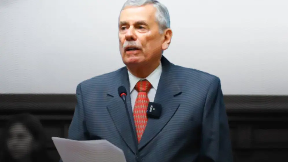 Condenan a Fernando Rospigliosi a 9 meses de prisión suspendida por difamación agravada
